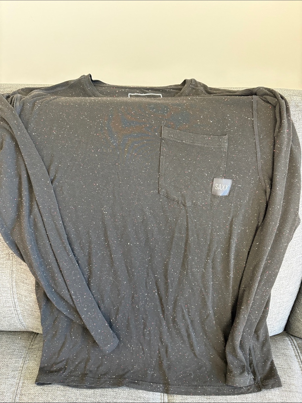 Saxx Men's Long Sleeve Pocket Tee - Charcoal Speckle